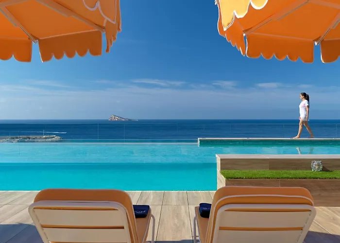 H10 Porto Poniente 4* Sup 4*