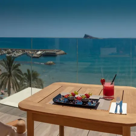 Отель H10 Porto Poniente 4* Sup Бенидорм