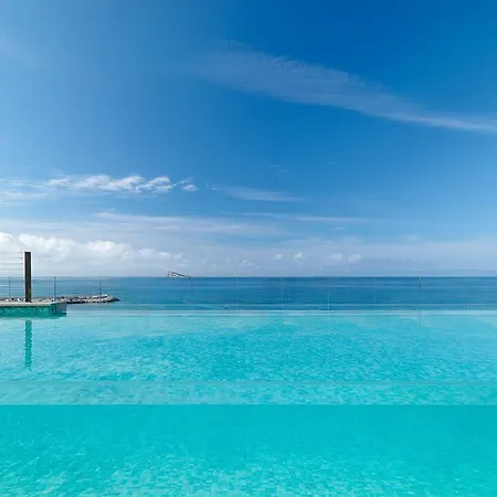 Отель H10 Porto Poniente 4* Sup 4*