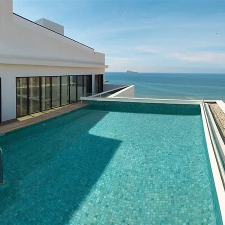 H10 Porto Poniente 4* Sup فندق