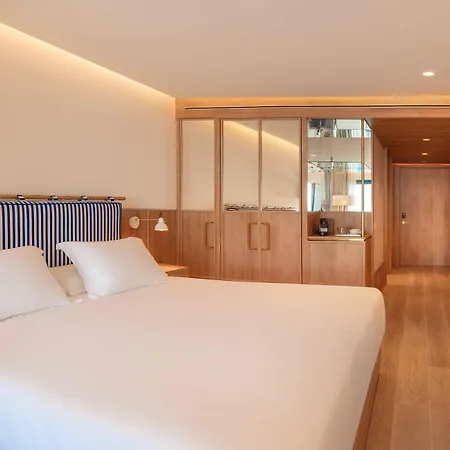 H10 Porto Poniente 4* Sup Отель 4*