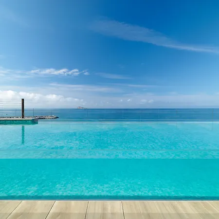 Отель H10 Porto Poniente 4* Sup