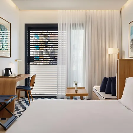 Отель H10 Porto Poniente 4 Sup